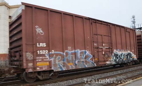 Car/wagon LRS15222 right side / coté droit